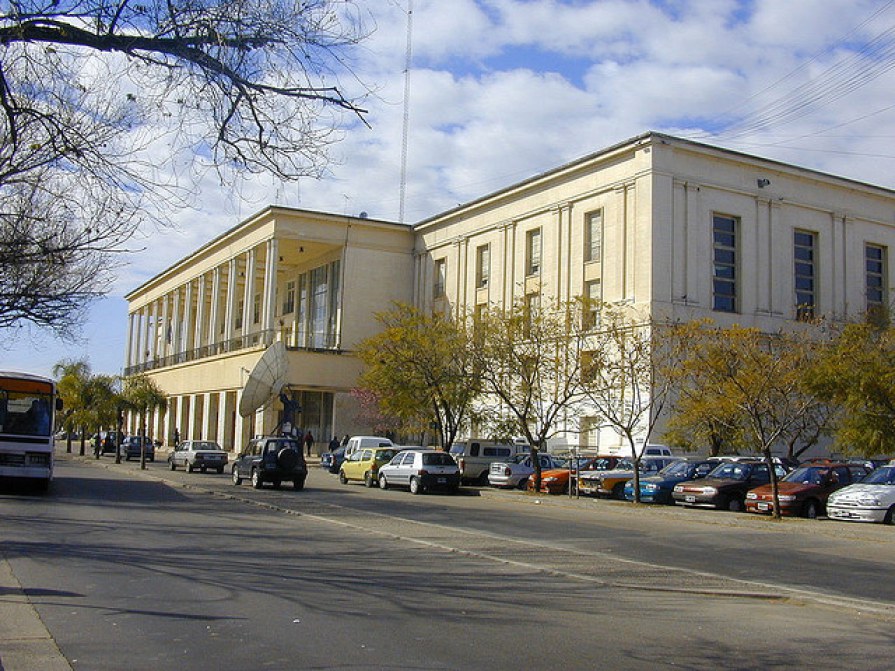 La colación tendrá lugar en el Salón de Actos del Pabellón Argentina, Ciudad Universitaria.