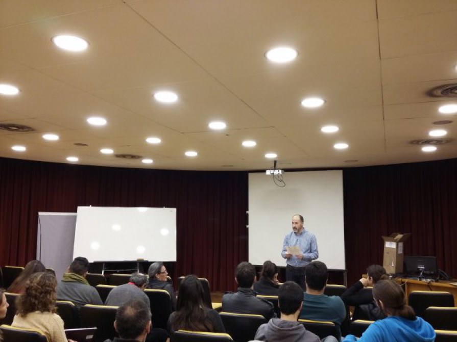 Nuevas luces LEDs en Auditorio.